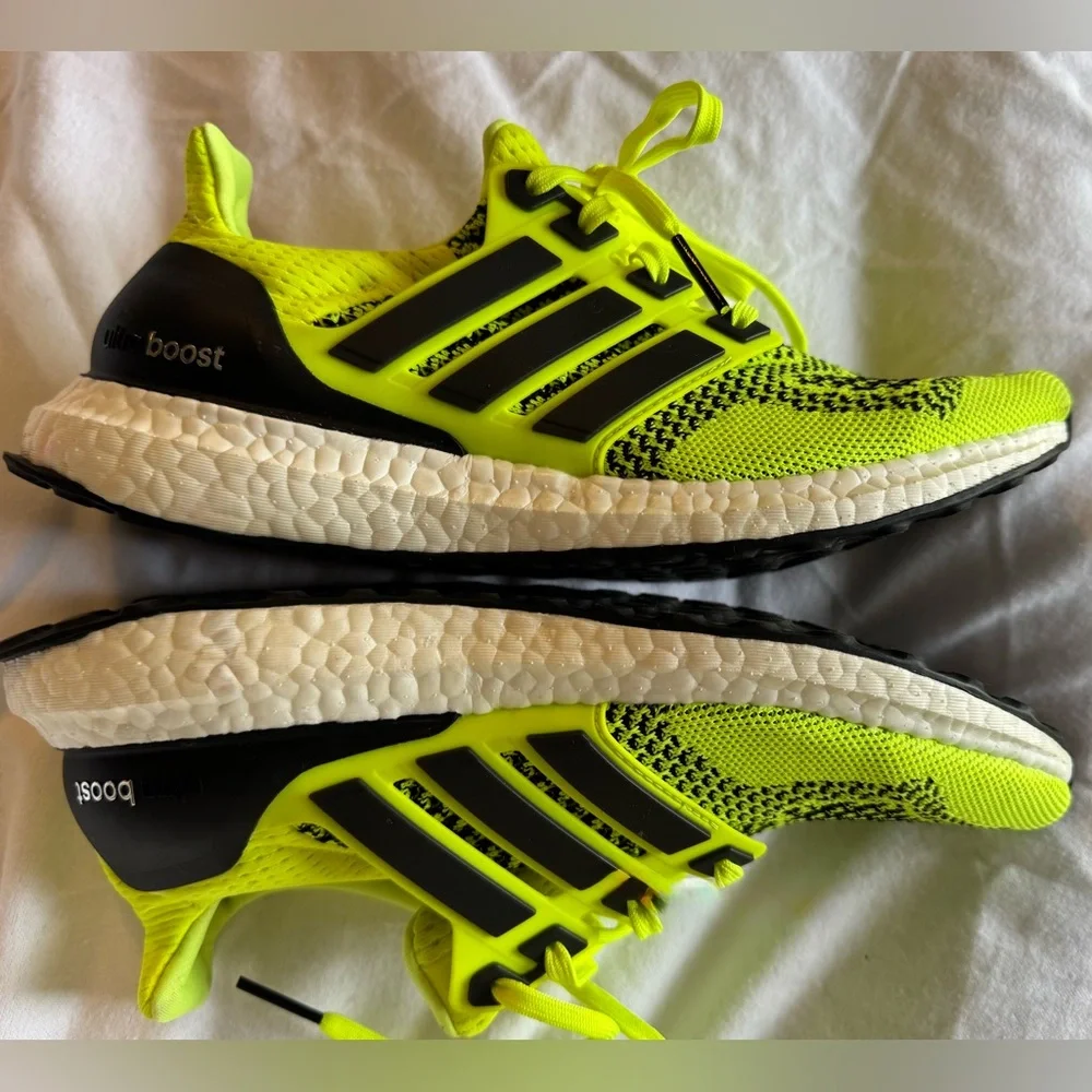 Adidas UltraBoost 1.0 Solar Yellow Black EH1100 women’s 8.5 / mens 7 💛 Like New - Picture 5 of 7